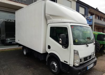 NISSAN NT 400 2.5 D CABINA ABATIBLE   //  14.500 € + IVA